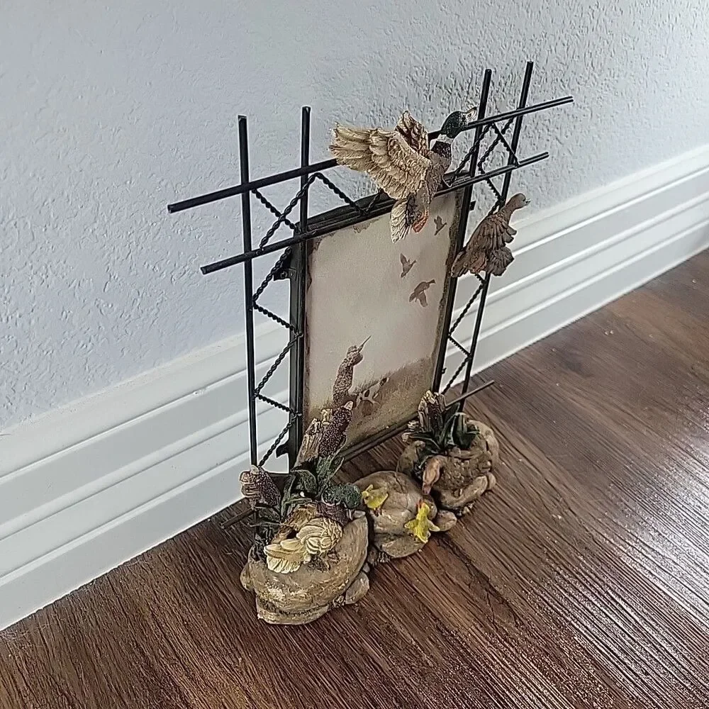 Rustic Mallard 6 Ducks 4x6 Photo Frame Lodge Cabin Barbed Wire Vintage Hunting